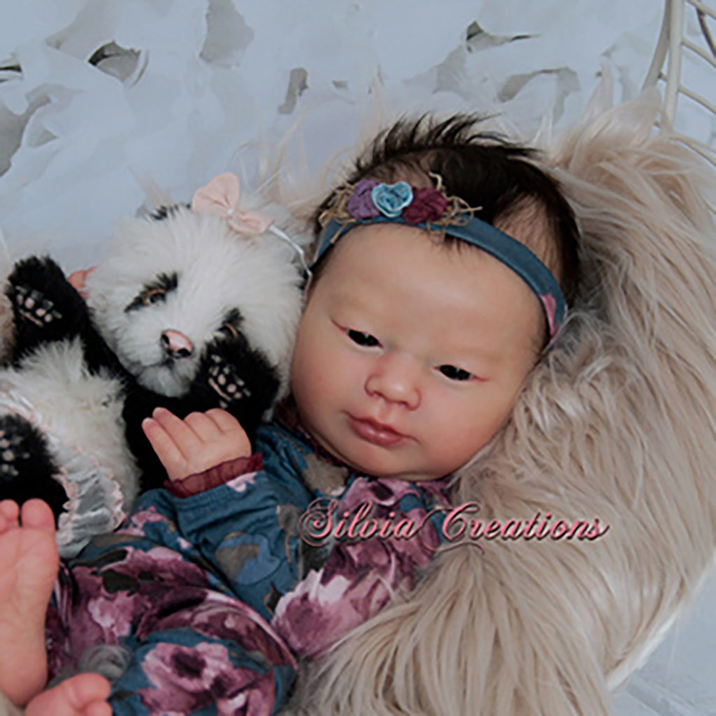 Realborn® Laila Awake (18" Reborn Doll Kit)