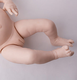 Reborn baby deals vinyl body